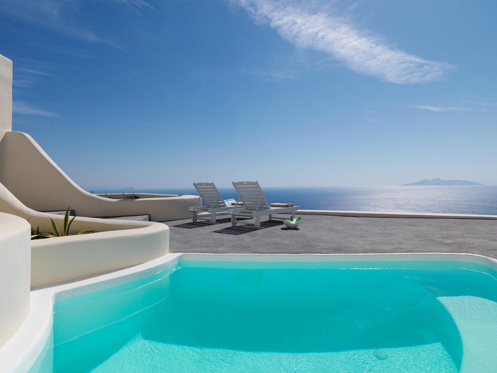 Dome Santorini Hotel 4*