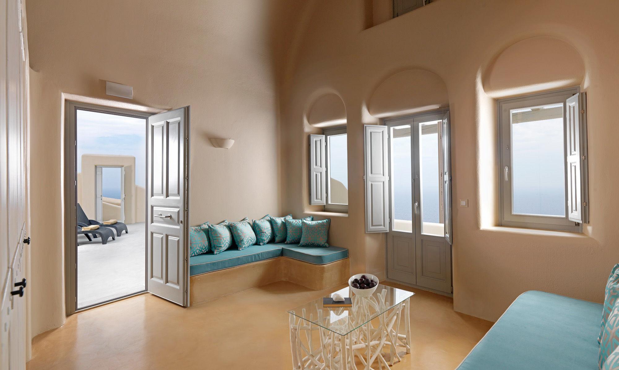 Dome Santorini 4*