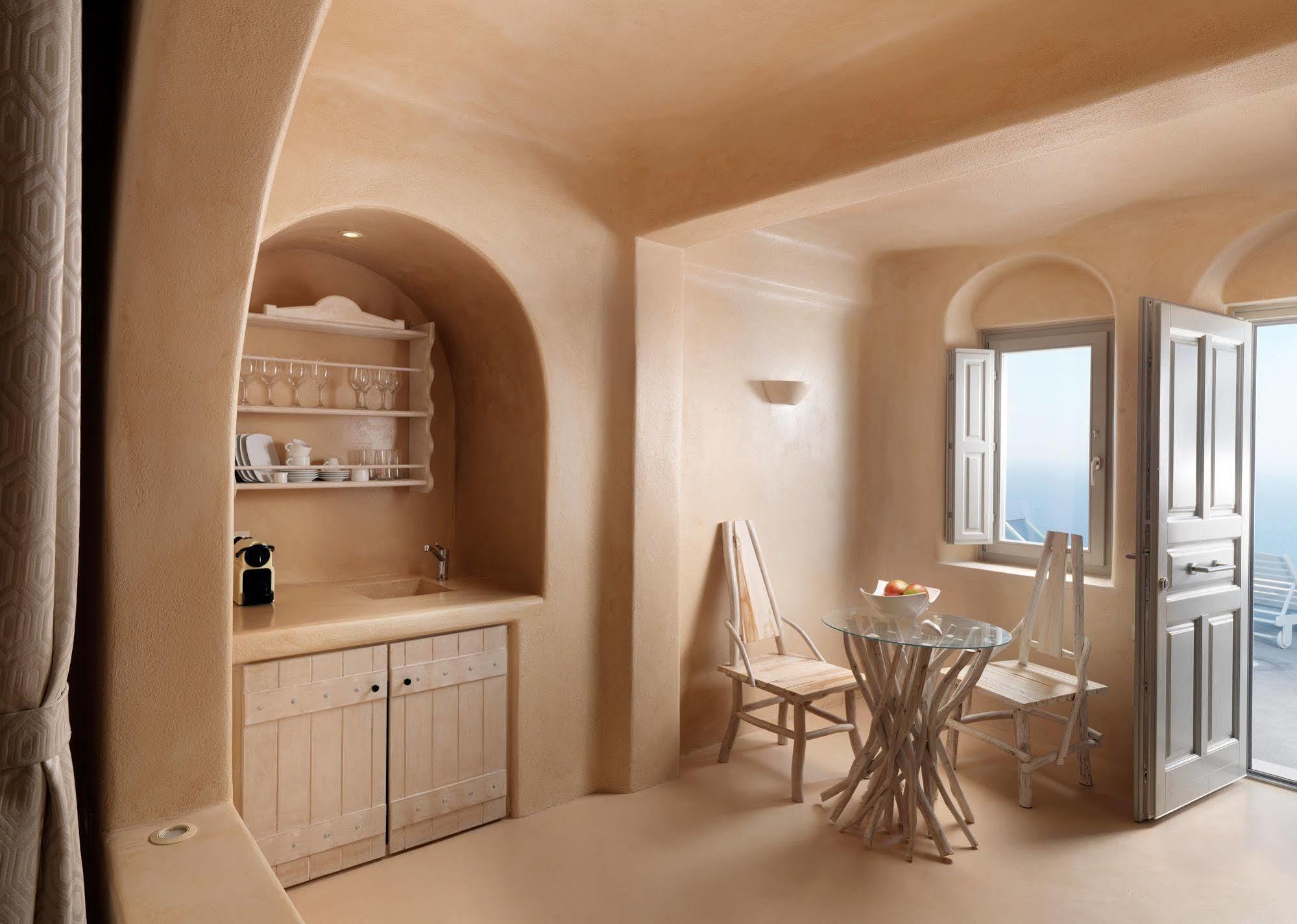 Dome Santorini Ξενοδοχείο 4*